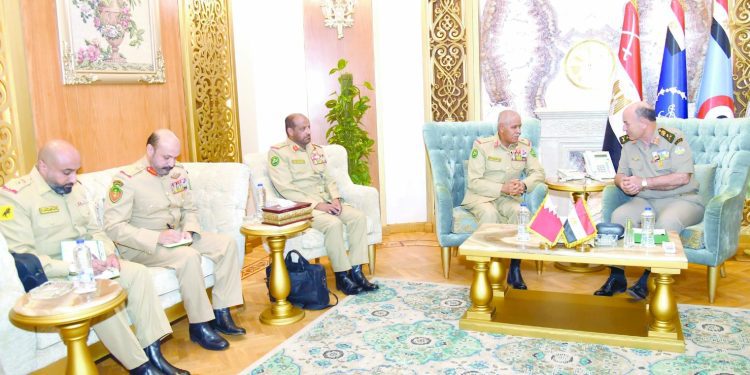 القوات المسلحة تعتز بالعلاقات العسكرية الممتدة بين البلدين الشقيقين