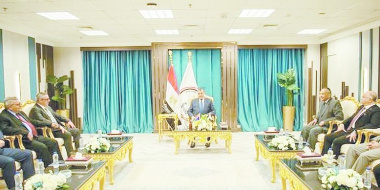 وزير الإنتاج الحربى يبحث التعاون مع أرمينيا.. فى التصنيع العسكرى