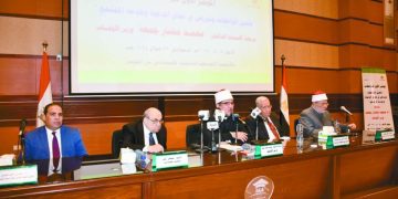 وزير الأوقاف فى المؤتمر الأول: تجربة الواعظات تستحق أن تنقل إلى العالم