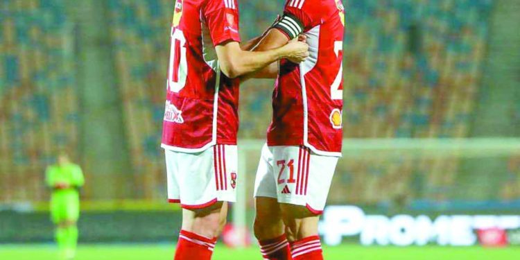 الأهلى يقترب من التجديد للقائد «معلول»