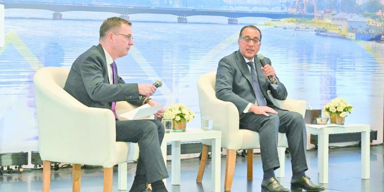 رئيس الوزراء : نجحنا فى مواجهة تداعيات الإجراءات الإصلاحية 1 - جريدة الجمهورية انتصارات «+90» ماركةمسجلةلـ«الأهلاوية»