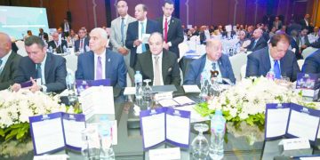 الأهلى يطلب حكاماً أجانب لمباراتى بيراميدز والزمالك