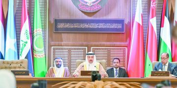 الأهلى يطلب حكاماً أجانب لمباراتى بيراميدز والزمالك