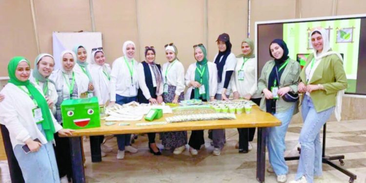 لا يزالون يرتدون «زى الجامعة».. لكن كلاً منهم «مشروع عالِم» جيل قادر ويستطيع 1 - جريدة الجمهورية الأهلى يسعى لتجديد عقد معلول