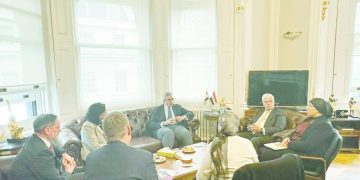 الأهلى يسعى لتجديد عقد معلول