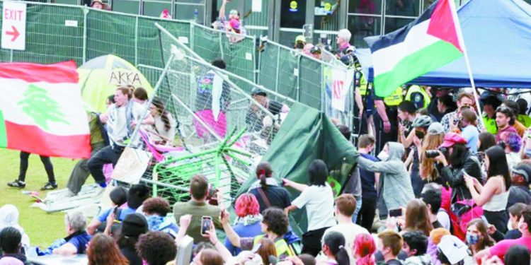 اعتقالات جديدة بأمريكا.. والحراك الطلابى يتوسع بأوروبا 1 - جريدة الجمهورية اعتقالات جديدة بأمريكا.. والحراك الطلابى يتوسع بأوروبا