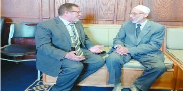 عودة أروقة الأزهر تُحَصِّن الشباب من الأفكار المتطرفة