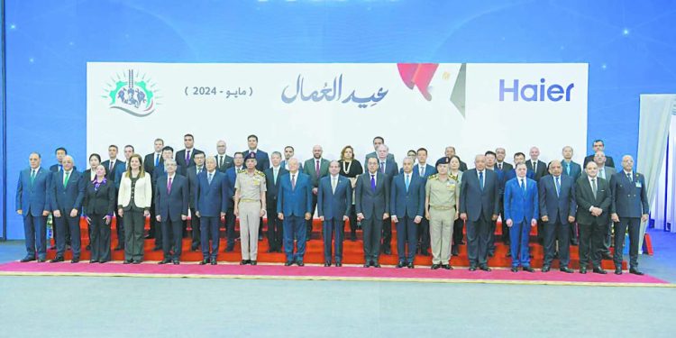 الرئيس السيسى فى الاحتفال بعيد سواعد البناء والتنمية: نواصل العمل بأقصى جهد لمكافحة التضخم والحد من ارتفاع الأسعار