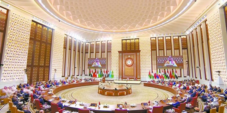 نشر قوات حفظ سلام بالأراضى المحتلة لحين تنفيذ «حل الدولتين» 1 - جريدة الجمهورية نشر قوات حفظ سلام بالأراضى المحتلة لحين تنفيذ «حل الدولتين»