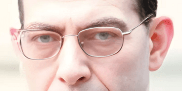 تعظيم سلام للمفاوض المصرى