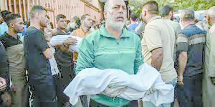 الاحتلال يعترف بخسائره البشرية.. وهجماته الوحشية تقضى على عائلات بأكملها