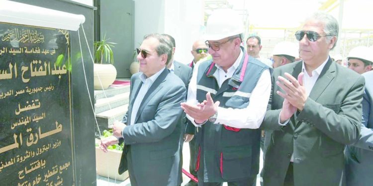 الشناوى يحجز مكانه.. والعميد يشعل المنافسة على التشكيل