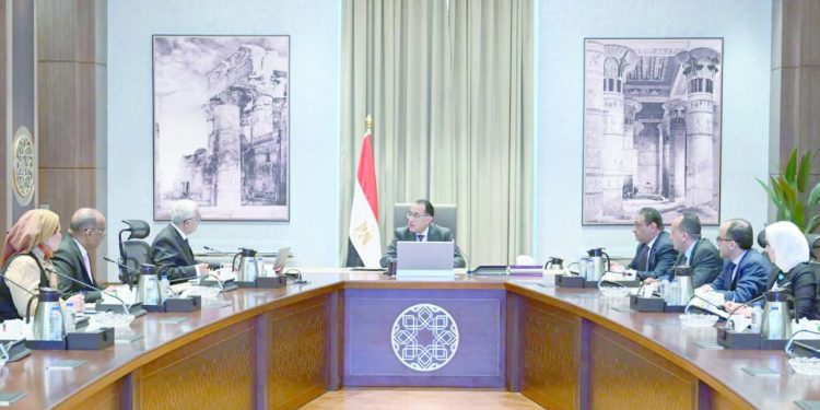 8 ملايين دولار للموافقة شروط «أهلاوية» لرحيل «عاشور»