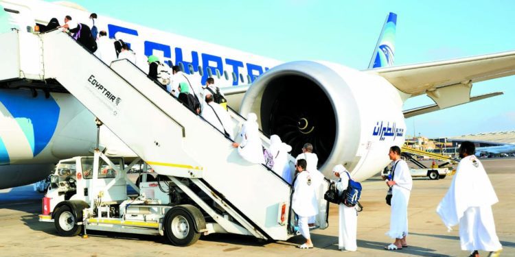 رئيس «البعثة الرسمية» يتابع التسهيلات المقدمة لحجاج القرعة 1 - جريدة الجمهورية القيمة التسويقية.. تنحاز لرفاق «صلاح»