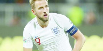 كين يحمل آمال الإنجليز أمام طموحات صربيا