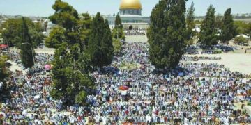  مدربون ابتعدوا عن الملاعب