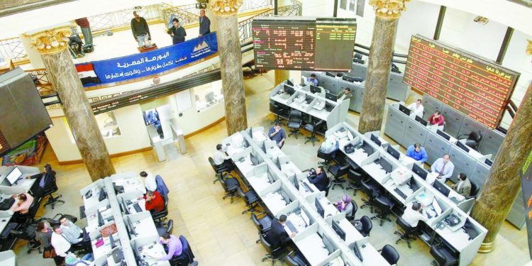 البورصة المصرية.. «المؤشر صاعد» 1 - جريدة الجمهورية «كاف» يضع الدورى فى ورطة جديدة