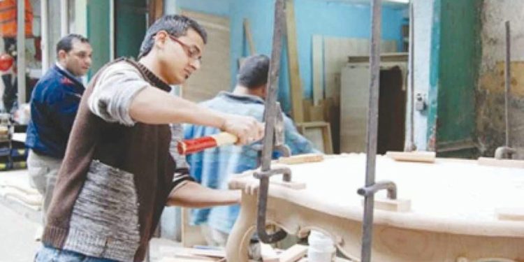 «حاضنات الأعمال» تقود المشروعات الصغيرة والمتوسطة 1 - جريدة الجمهورية ماذا تنص اللائحة.. حال الانسحاب؟!