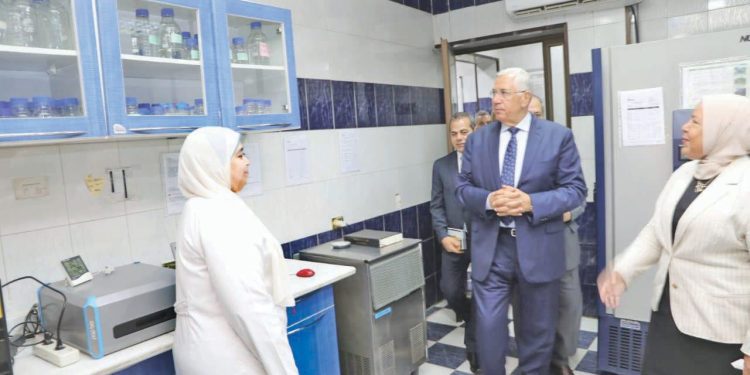 تطوير المعامل البحثية وتزويدها بأحدث التقنيات التكنولوجية 1 - جريدة الجمهورية .. والأهلى: لا علاقة لنا بالأزمة