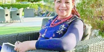 الكاتبة والباحثة د. عزة بدر .. فى حوار مع «الجمهورية» : الفوز بجائزة التفوق .. مسئولية كبيرة