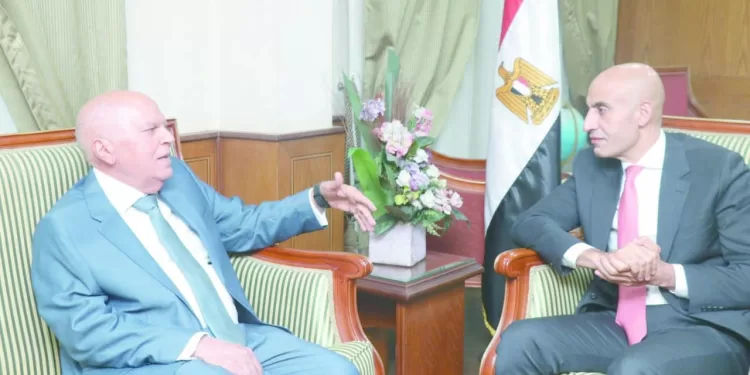 وزير التعليم والنقيب: تفعيل صندوق الرعاية المالية والاجتماعية للمعلمين