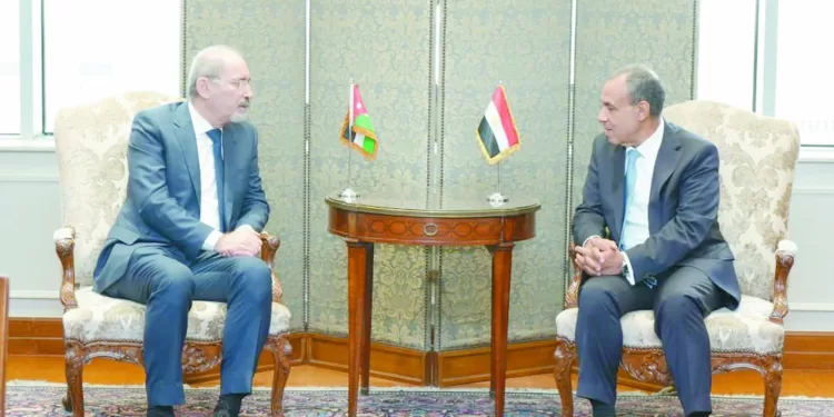 رفض كامل لسيطرة إسرائيل على معبر رفح  الفلسطينى