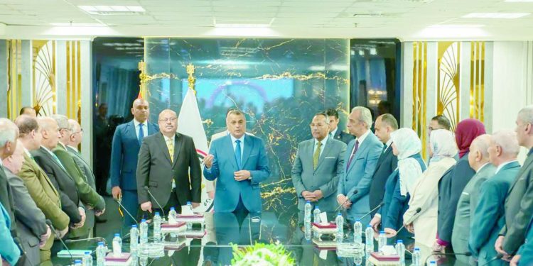 وزير الإنتاج الحربى: استكمال مسيرة النجاح.. وتوفير متطلبات قواتنا المسلحة