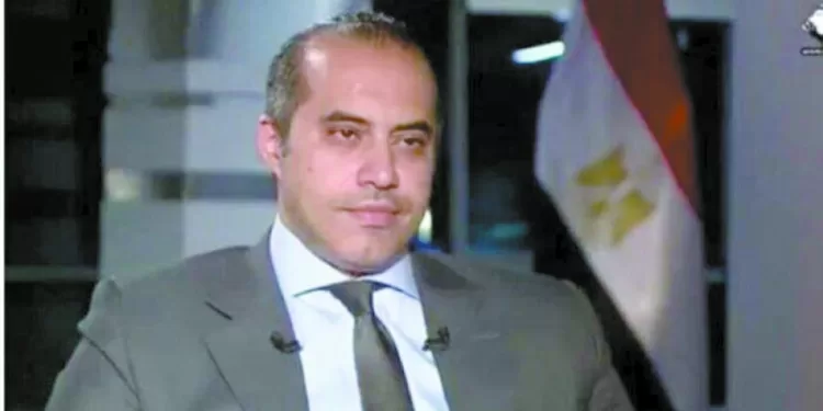 المستشار محمود فوزى: أبواب الحكومة مفتوحة.. وتتقبل جميع الآراء بصدر رحب