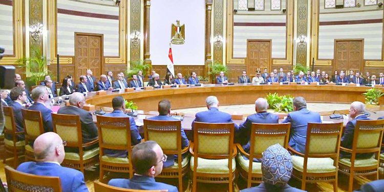 وفقاً لتوجيهات الرئيس السيسى: الحكومة الجديدة تلبى طموحات «دولة 30 يونيو»