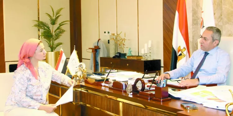 المهندس خالد عباس رئيس شركة العاصمة الادارية  لـ «الجمهورية»: 100 جهة تمارس عملها بالحى  الحكومى.. وانتقال المقر الرئاسى سبتمبر القادم