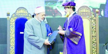 شيخ الأزهر عقب الدكتوراة الفخرية من ماليزيا: أرفض «الجمود».. النصوص قابلة لـ «الفهم المتجدد»