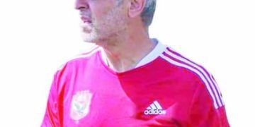 10 مهاجمين أجانب للأهلى