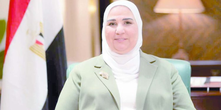 10 مهاجمين أجانب للأهلى