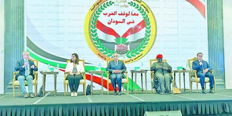 إنجلترا تتأهل بصعوبة.. وهولندا تقلب الطاولة على الأتراك