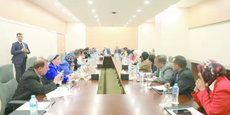 عاشور: لا تغيير فى قواعد تنسيق الجامعات 1 - جريدة الجمهورية ليفربول يطارد «الفيرارى»