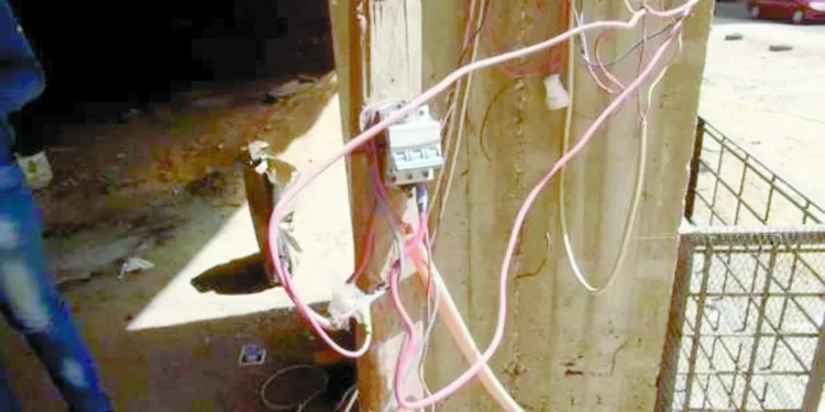 الحكومة تتصدى لظاهرة سرقة التيار الكهربائى