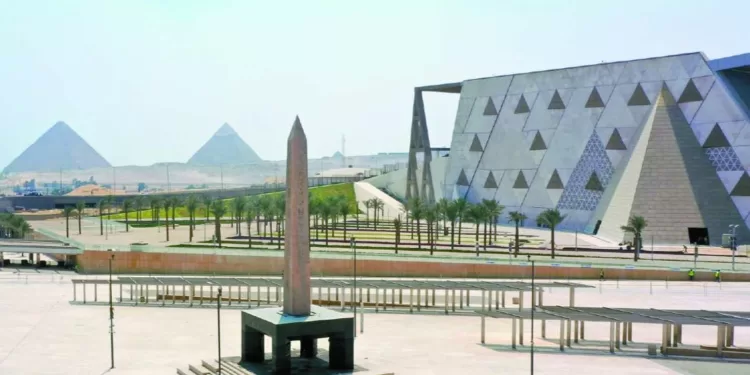 المشرف على مشروع «المتحف الكبير»: عاصمة سياحية جديدة.. مركزها «الأهرامات»