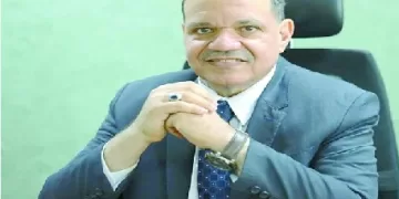 د.رأفت عباس نائب الرئيس التنفيذى لجهاز تنمية  المشروعات لـ « الجمهورية الأسبوعى» : الصناعات الصغيرة.. «كلمة السر» فى التنمية المستدامة