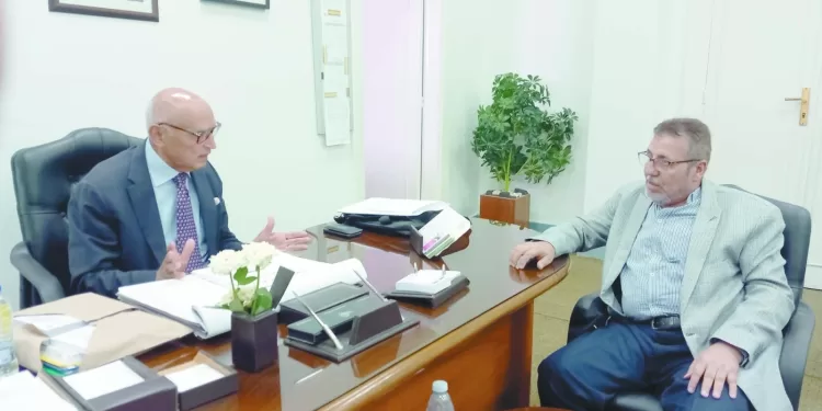 د.جمال أبوالسرور مدير المركز الدولى الإسلامى  للدراسات السكانية: ترك الانجاب بلا قيود .. انتحار للواقع والمستقبل 1 - جريدة الجمهورية د.جمال أبوالسرور مدير المركز الدولى الإسلامى  للدراسات السكانية: ترك الانجاب بلا قيود .. انتحار للواقع والمستقبل