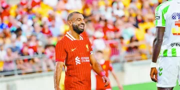 ليفربول يستعد لمواجهة أشبيلية فى البروفة الأخيرة لـ«البريميرليج»: صلاح «واثق» الخطى يمشى «ملكاً»