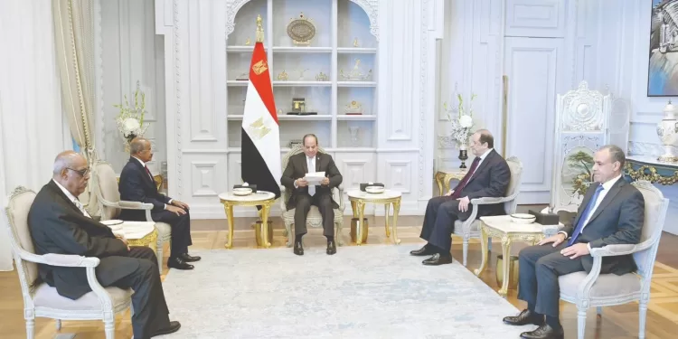 السيسى يتلقى رسالة خطية من «أفورقى»