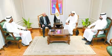 كامل الوزير:  منطقة صناعية إماراتية شرق بورسعيد