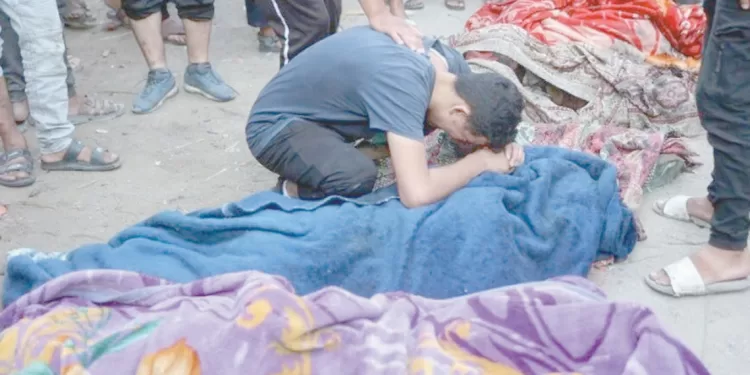 شهداء فى غارات للاحتلال بالقطاع..    واشتباكات ضارية فى خان يونس