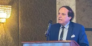 الأمين العام لرابطة الجامعات الإسلامية يُطلق فعاليات الصالون الثقافي البيئي