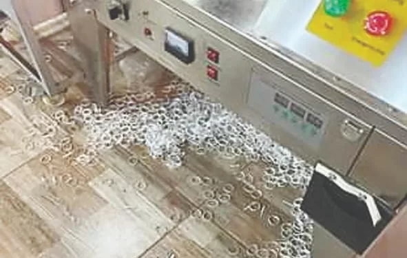 ضبط مصنع مستلزمات طبية بدون ترخيص بالمرج 1 - جريدة الجمهورية الفراعنة «قادمون».. وعلى الميدالية «قادرون»