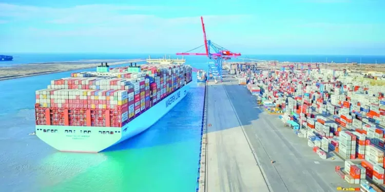 رئيس الوزراء يتابع الموقف التنفيذى لبرنامج دعم الصادرات الوطنية 1 - جريدة الجمهورية صبحى: بقاء ميكالى.. ضرورى