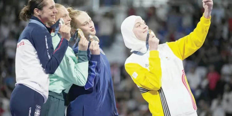 حيرة فى الزمالك بسبب «زيزو»