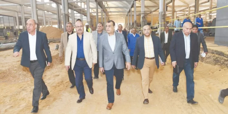 وزير الدولة للإنتاج الحربى يؤكد ضرورة الانتهاء من المشروعات فى التوقيتات المحددة 1 - جريدة الجمهورية جوميز مستمر.. ويحلم بمبابى !!