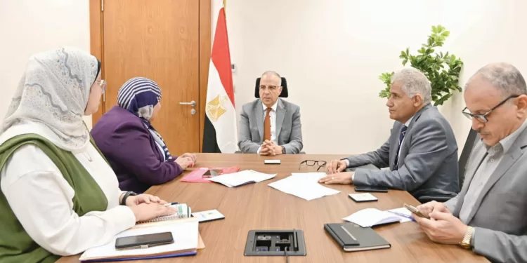 سرعة إحلال وتجديد الكبارى والبدالات.. وتوفير قطع الغيار لآبار الوادى الجديد 1 - جريدة الجمهورية البنك الأهلى يواصل التدعيم.. والشيشينى مديرا للكرة