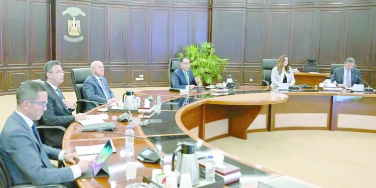 منافذ ثابتة طوال العام.. لعرض السلع بأسعار مناسبة 1 - جريدة الجمهورية حسم ملف بن شرقى.. وعواد خارج السوبر